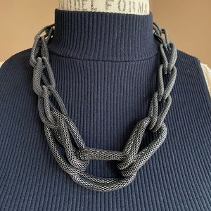 Metal Links Necklace